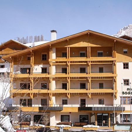 Residence Bosco Verde San Cassiano  Eksteriør billede